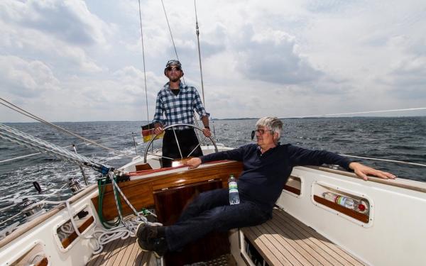 Mit einem Berliner Segler in der L&uuml;becker Bucht