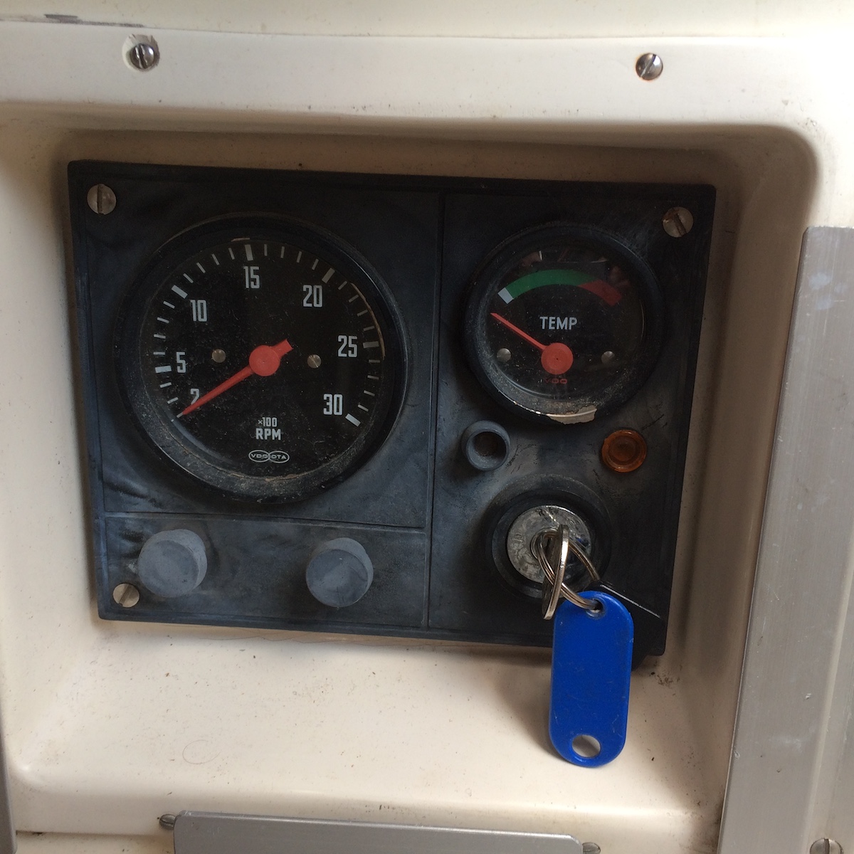 Panel &laquo;tot&raquo;? Das ist meist ein rasch behebbares elektrisches Problem