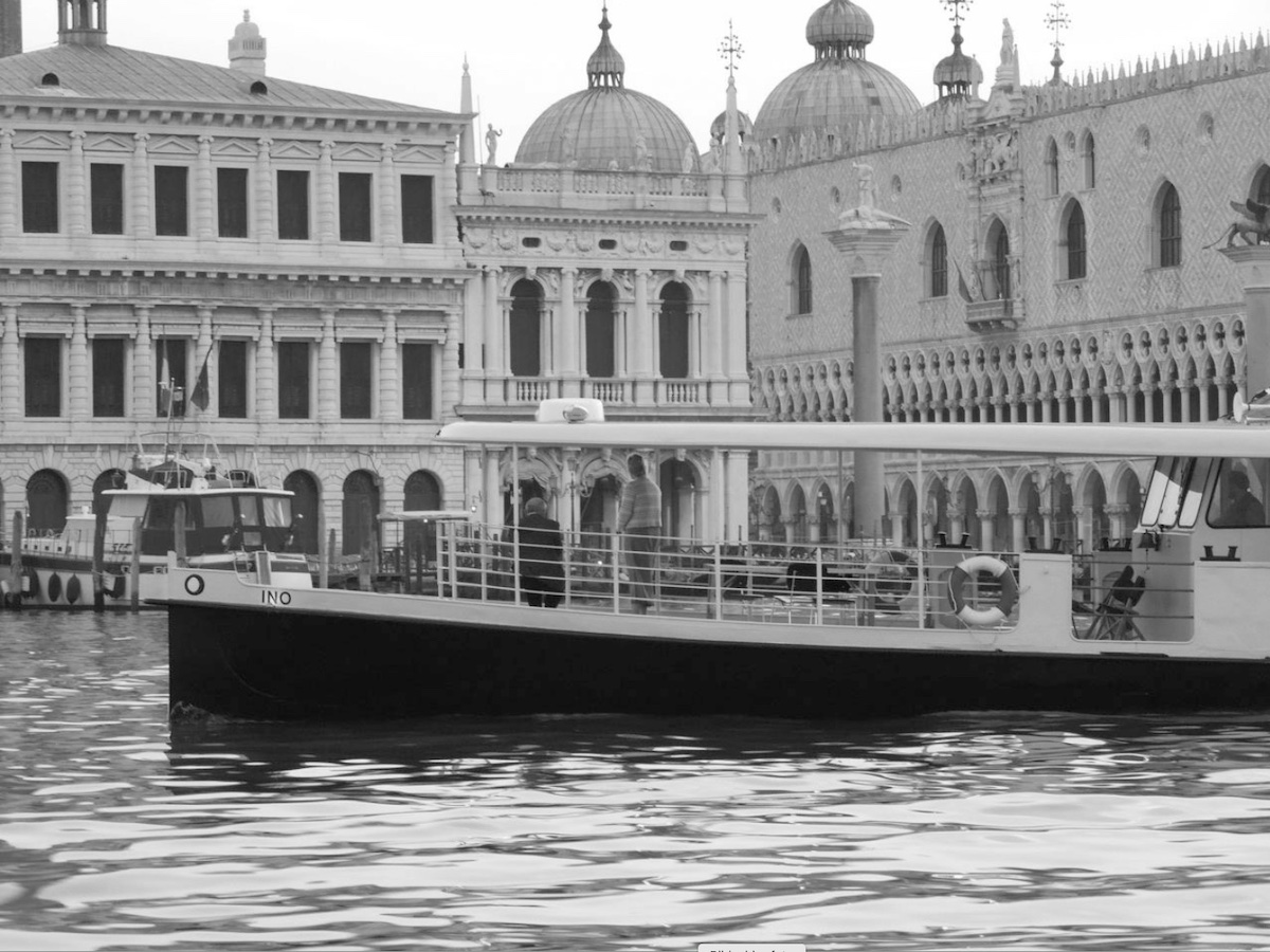 Unterwegs auf der weltweit sch&ouml;nsten Wasserstra&szlig;e, dem Canal Grande in Venedig