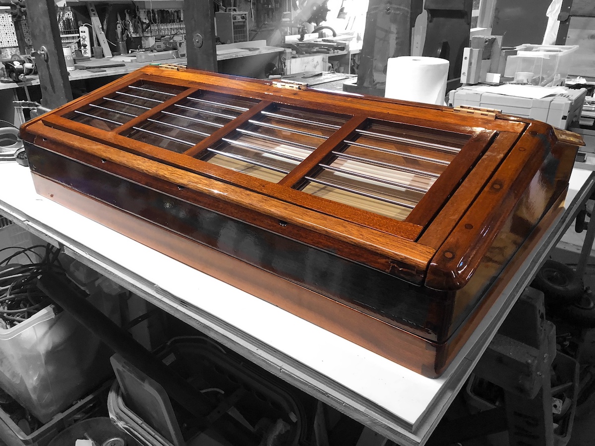 Detailgetreu nachgebautes Skylight in traditioneller Machart