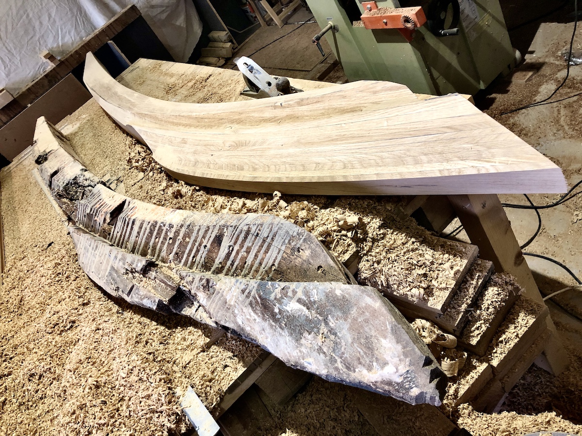 Alter Steventeil und aus schichtweise verklebtem Holz neu