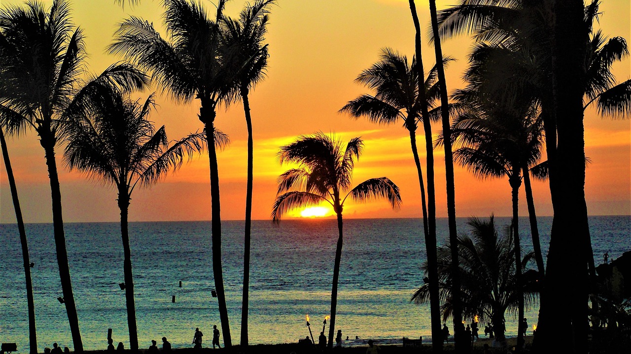 Hawaii im Pazifik &copy; hmmunoz512 auf Pixabay