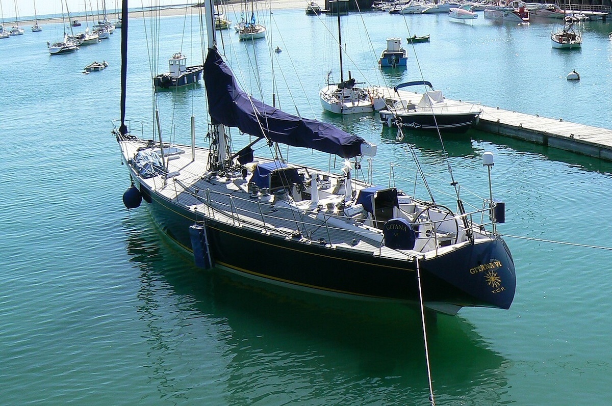 &bdquo;Gitana VI&ldquo; mit IOR-typischem Spiegel